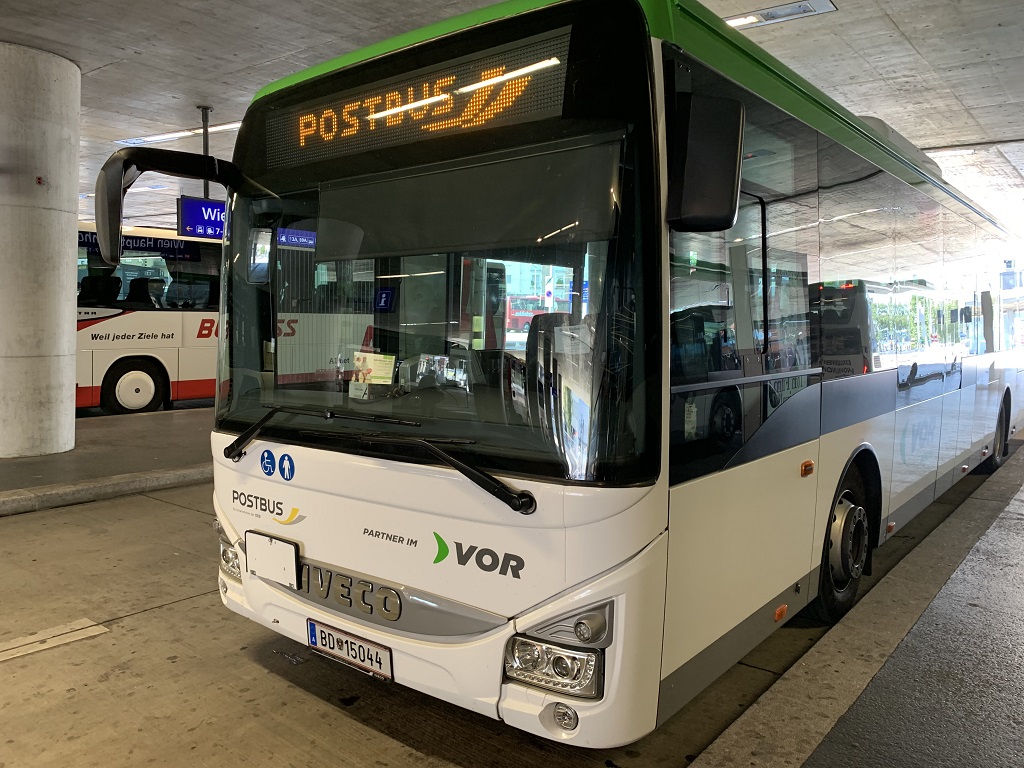 BD 15044