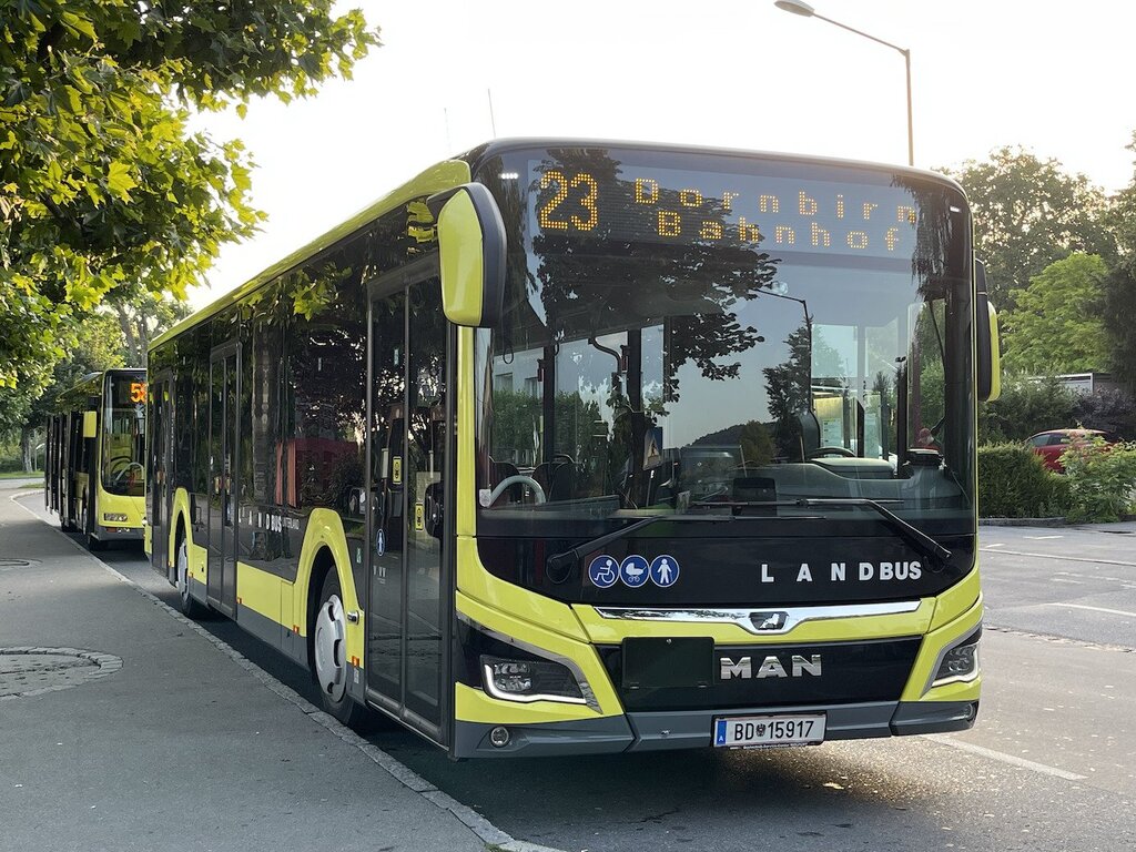 BD 15917