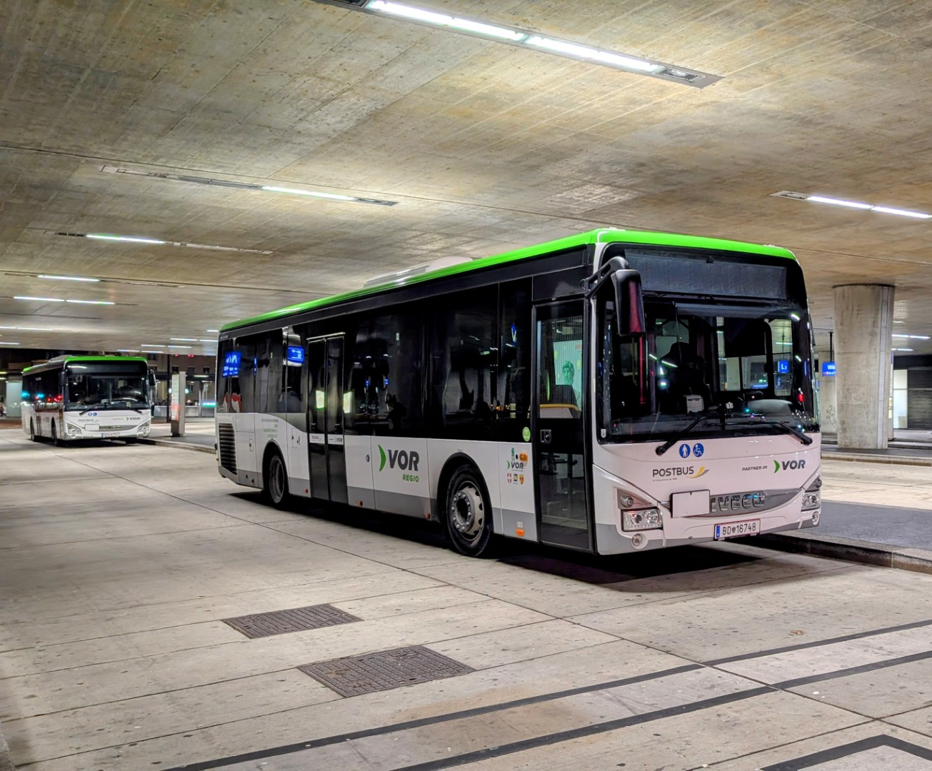 BD 16748